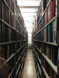 Books at the National Library are shelved by height.